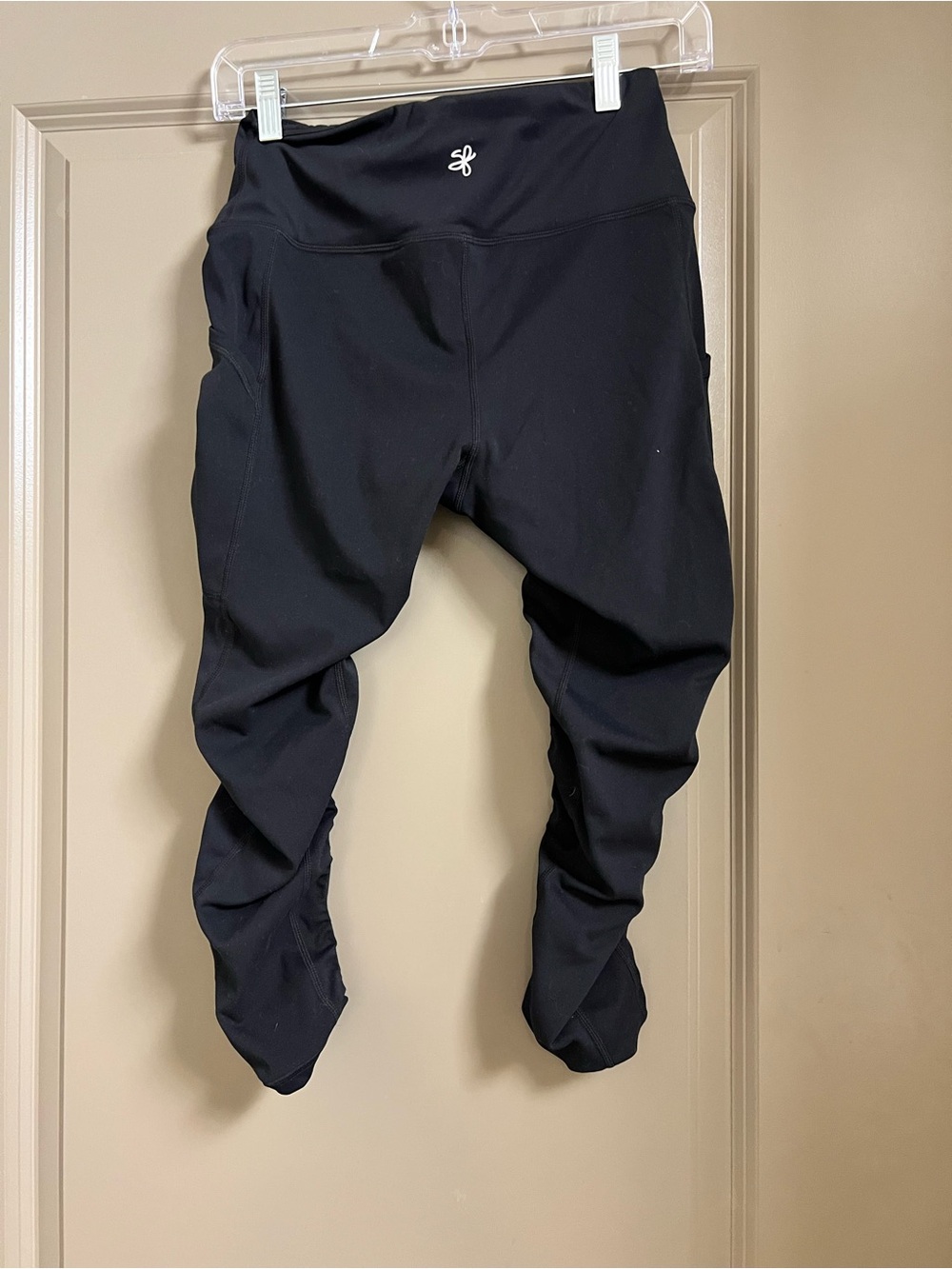 Sweetflexx Capris | Hi-Rise | Resistance
Leggings Size 6 Black - Picture 3 of 6